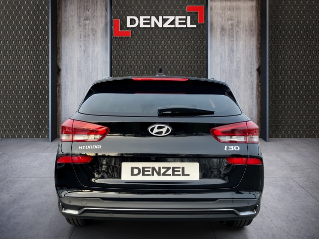 Bild 10: Hyundai i30 Kombi - PD GO Plus 1.5 DPI