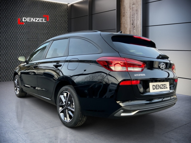 Bild 2: Hyundai i30 Kombi - PD GO Plus 1.5 DPI