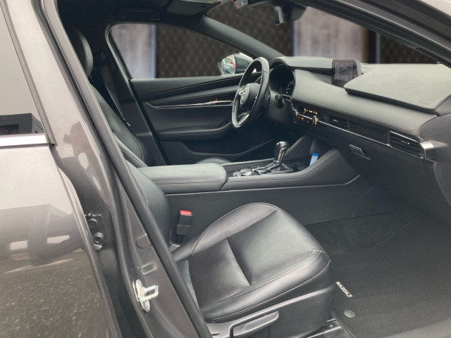 Bild 5: Mazda 3 Allrad Skyactiv-G122