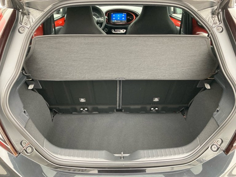 Bild 9: Toyota AYGO X 1,0 Explore Air CVT