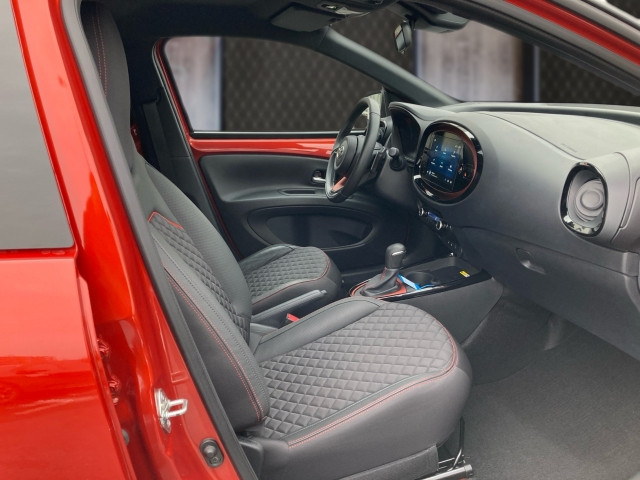 Bild 5: Toyota AYGO X 1,0 Explore Air CVT