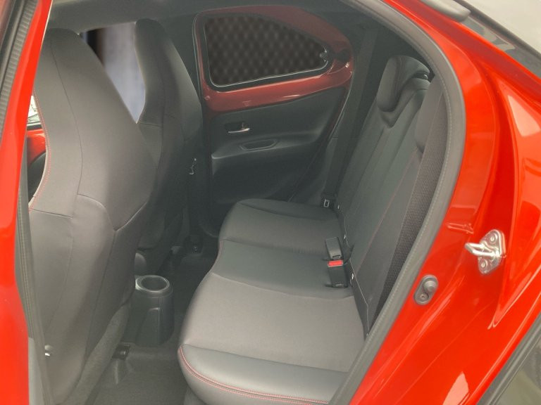 Bild 8: Toyota AYGO X 1,0 Explore Air CVT