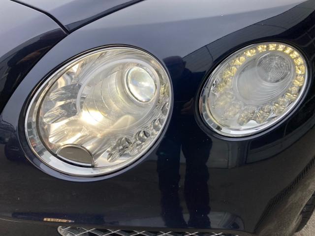 Bild 11: Bentley Continental GT V8