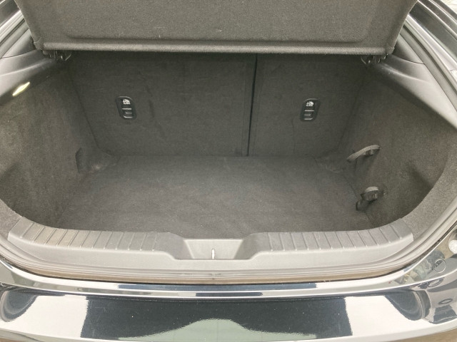 Bild 9: Mazda Mazda 3 Skyactiv-G12