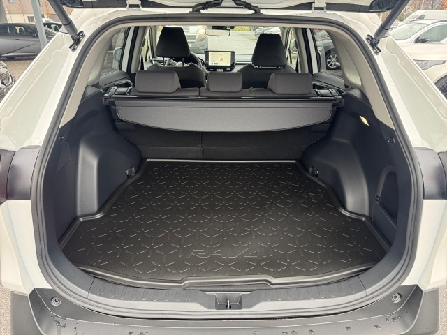 Bild 11: Toyota RAV4 Active Drive 2,5, 222 PS 4x4 Hybrid