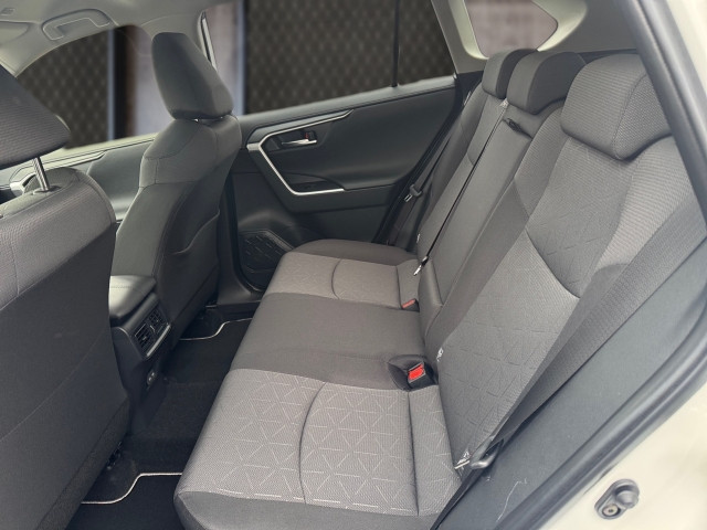 Bild 7: Toyota RAV4 Active Drive 2,5, 222 PS 4x4 Hybrid