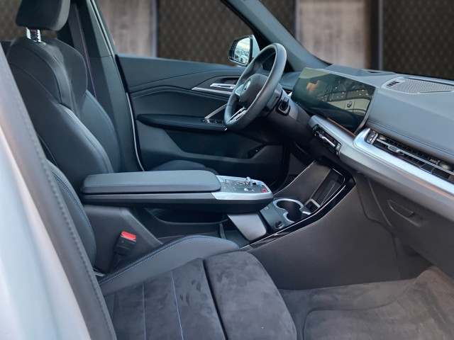 Bild 5: BMW iX1 eDrive20 U11 HB0