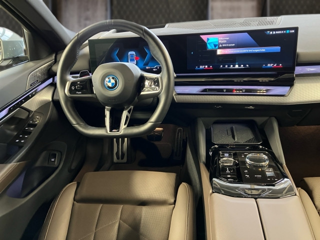 Bild 6: BMW i5 eDrive40 Limousine G60 HAO