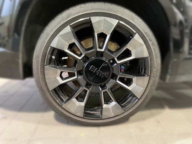 Bild 4: BMW XM G09 XB01