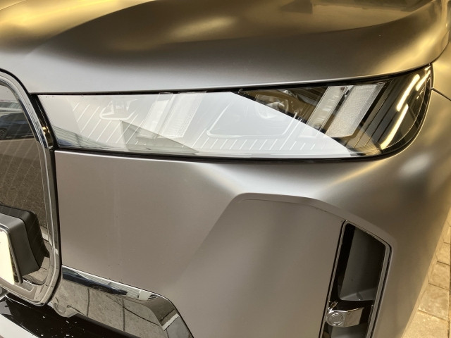 Bild 11: BMW PKW i-Serie iX xDrive60