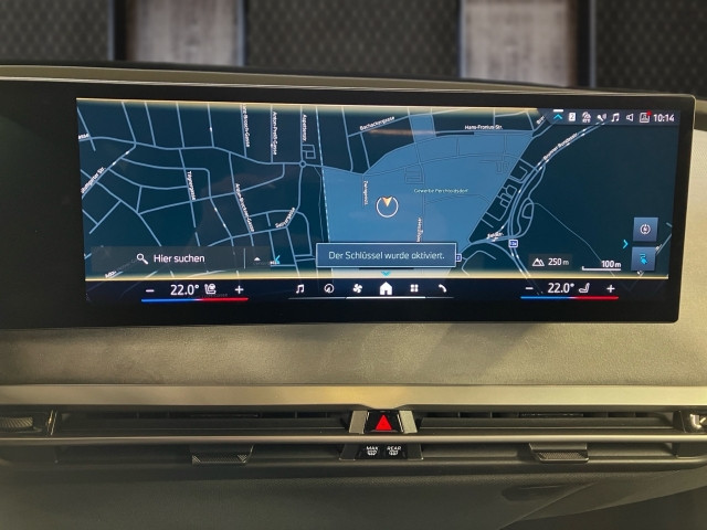 Bild 7: BMW PKW i-Serie iX xDrive60