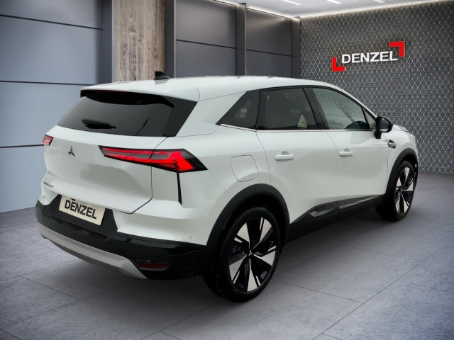 Bild 3: Mitsubishi Grandis 1,3 Petrol Intense S+C+T 26