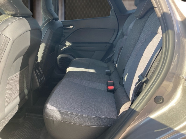 Bild 8: Mitsubishi Grandis 1,3 Petrol Intense S+C+T 26