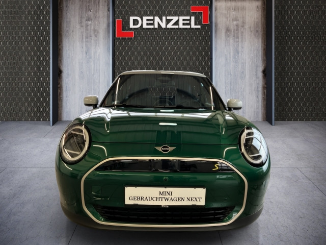 Bild 12: Mini Cooper SE J01
