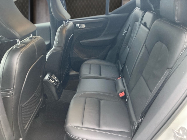 Bild 8: VOLVO PKW XC40 T4 Recharge PHEV