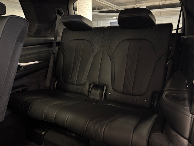 Bild 13: BMW X7 xDrive40d G07 B57