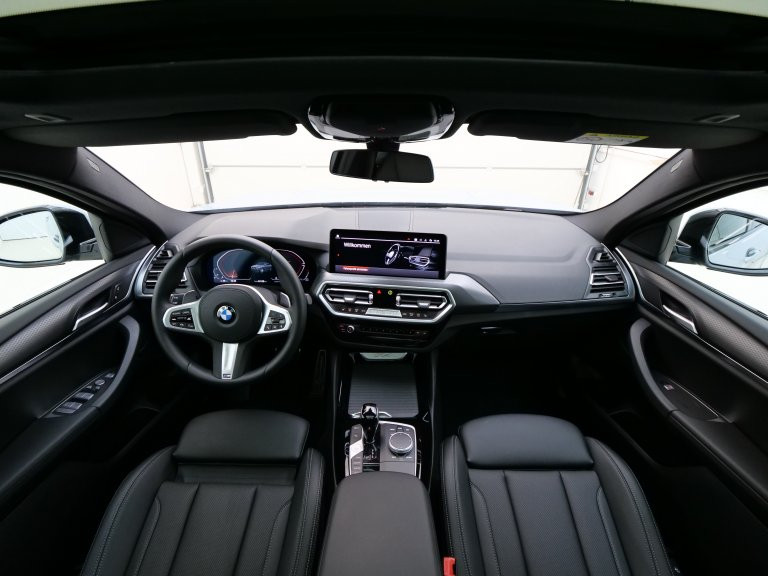 Bild 7: BMW X4 xDrive 20i Aut.