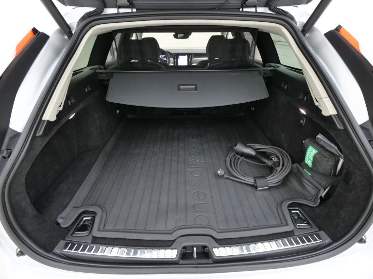 Bild 13: VOLVO PKW V90 Recharge Inscrip