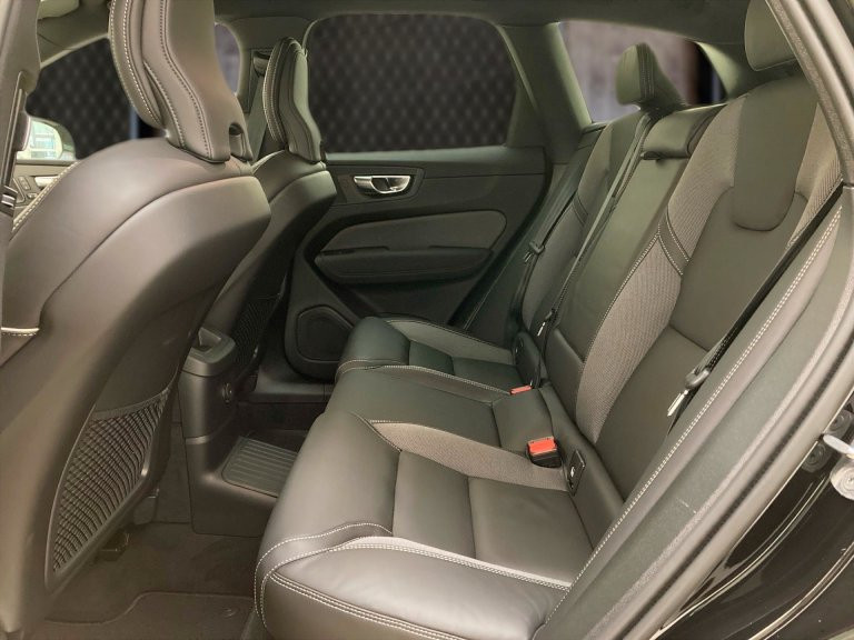 Bild 8: VOLVO PKW XC60 Black Edition P