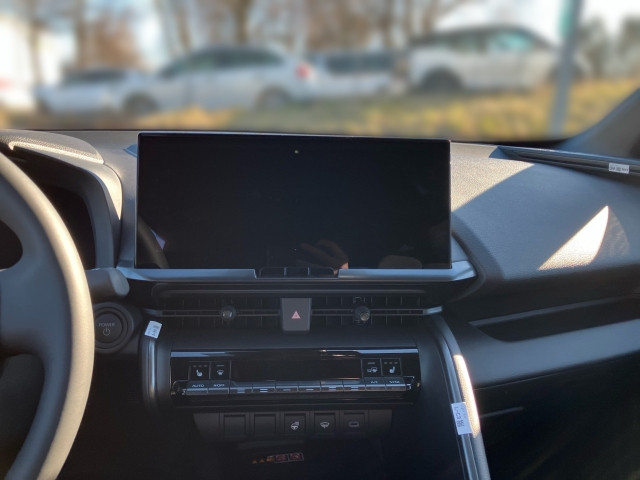 Bild 7: Toyota C-HR - 2,0 l Plugin 4x2  Active Drive CV