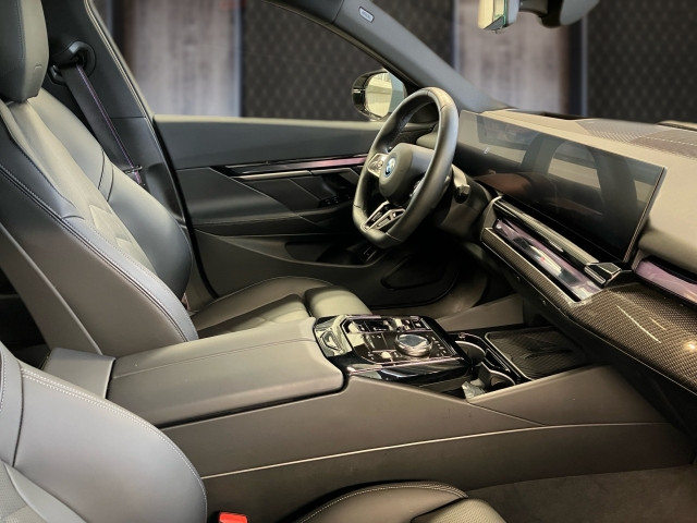 Bild 5: BMW i5 xDrive40 Touring