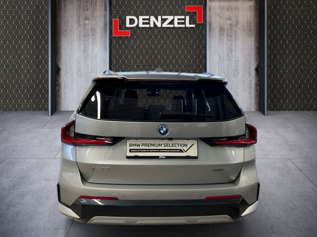 Bild 10: BMW iX1 eDrive20 U11
