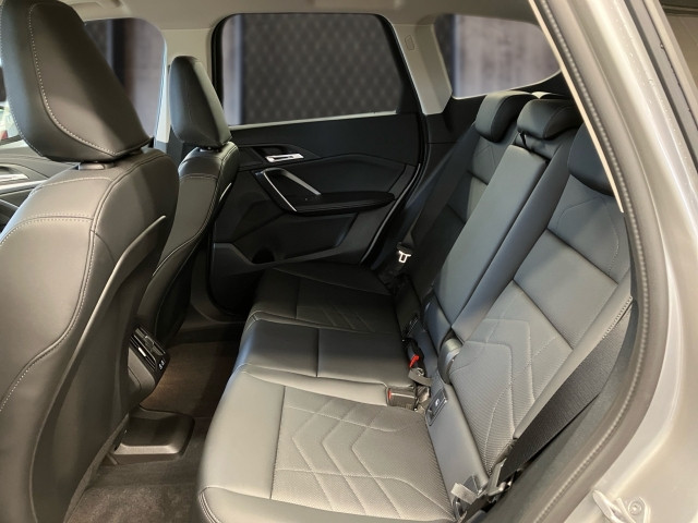 Bild 8: BMW iX1 eDrive20 U11