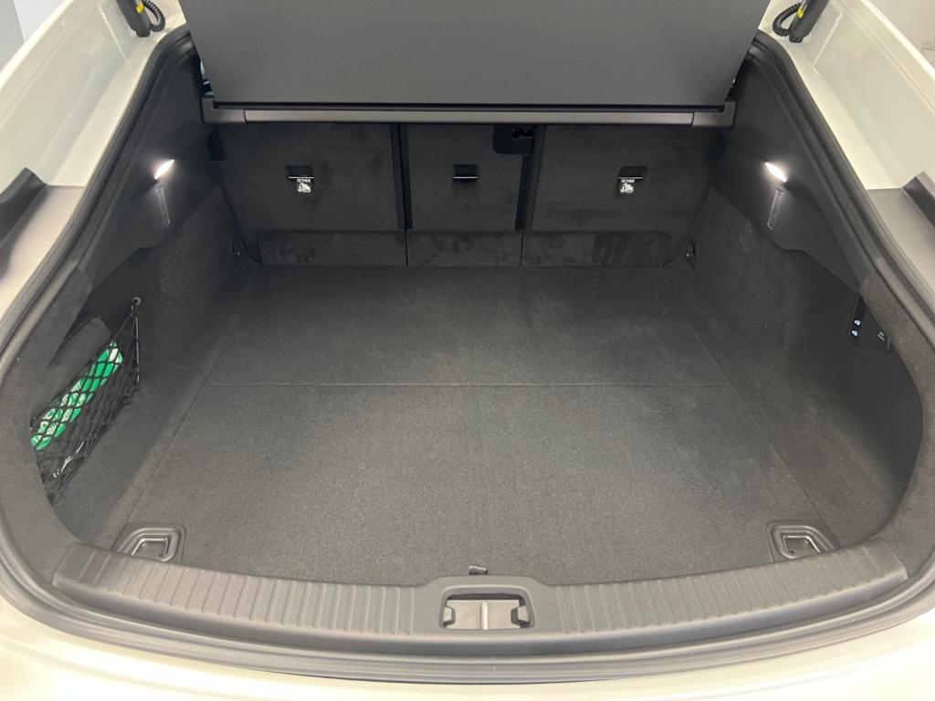 Bild 9: VOLVO PKW ES90 Ultra, Single Motor Extended Range, Vollelektrisch