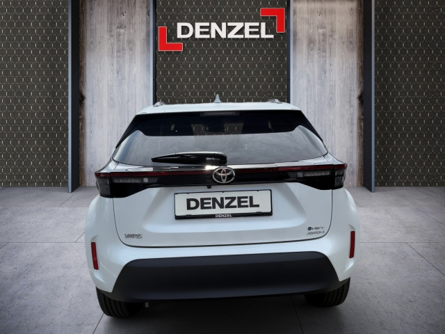 Bild 10: Toyota Yaris Cross - 1,5 l 4x2 HY  Active Drive