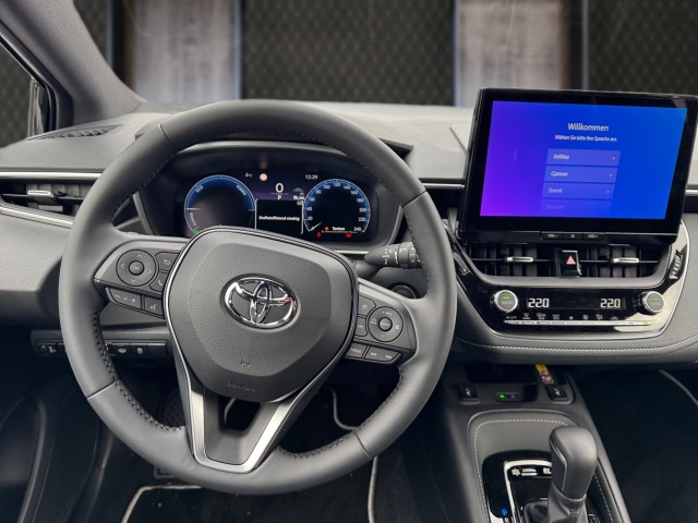 Bild 6: Toyota Corolla 1,8l Hybrid TS Active Drive