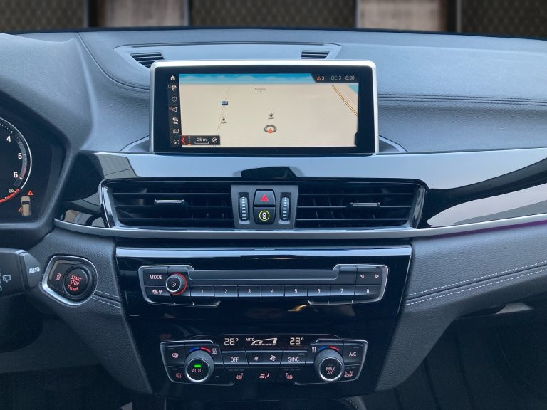 Bild 7: BMW X1 xDrive18d Aut.