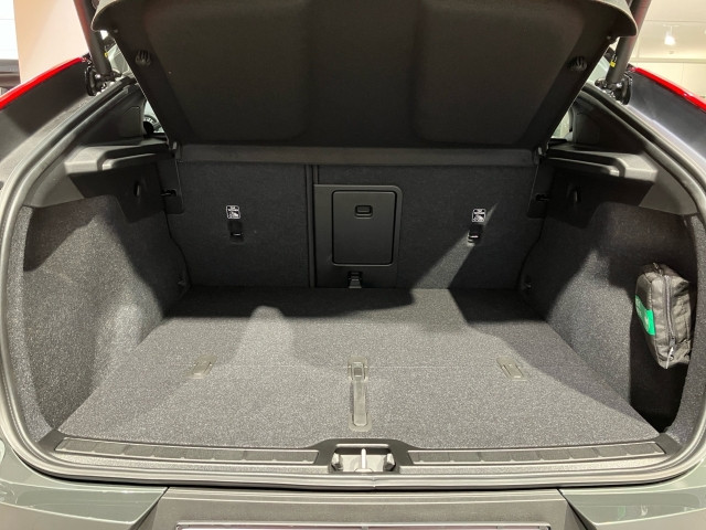 Bild 8: VOLVO PKW EC40 Single Ultra Dark