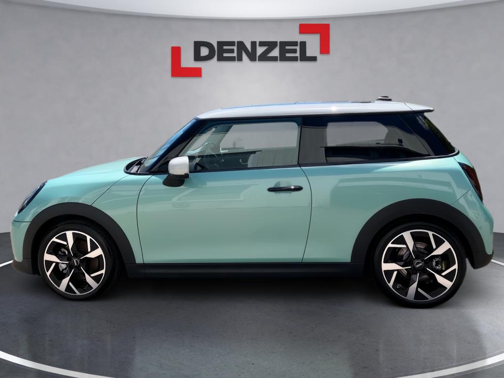 Bild 1: Mini Cooper C F66 B38