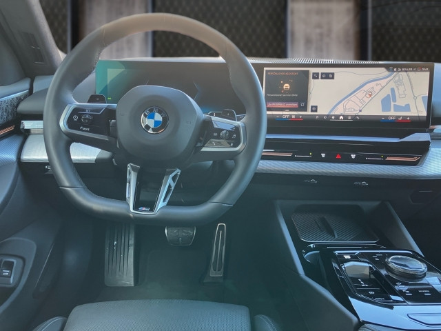 Bild 6: BMW 520d xDrive Touring G61 B47