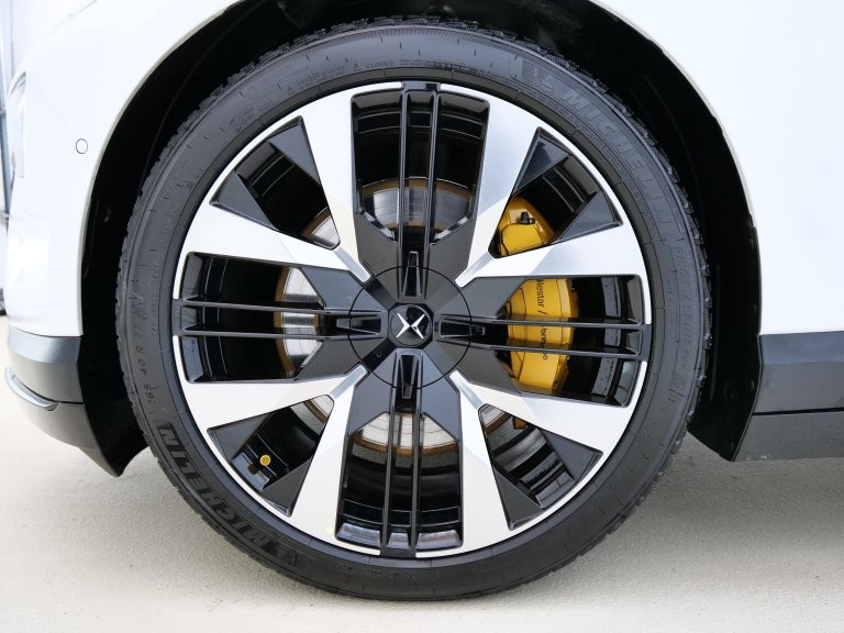 Bild 6: Polestar Polestar 4 DMLR Perf