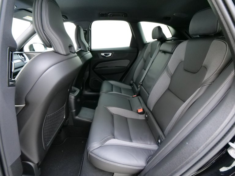 Bild 11: VOLVO PKW XC60 Black Edition P