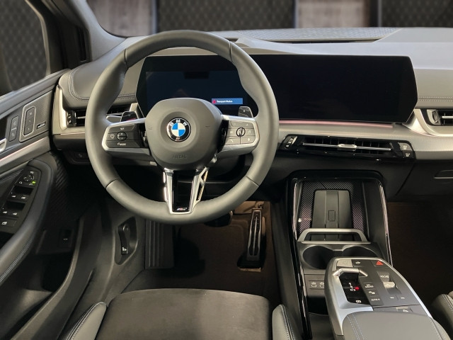 Bild 6: BMW 220d Active Tourer U06