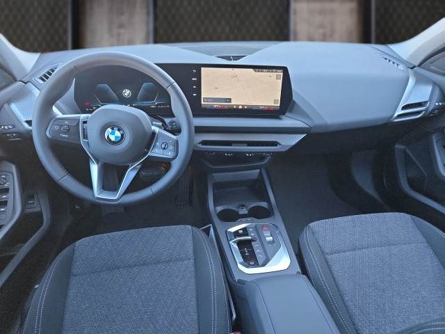 Bild 8: BMW 120 5-Türer F70 B38