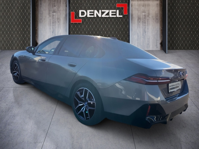 Bild 2: BMW i5 eDrive40 Limousine G60 HA0