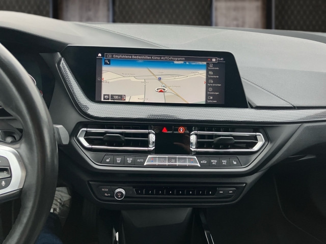 Bild 7: BMW 116d 5-Türer F40 B37