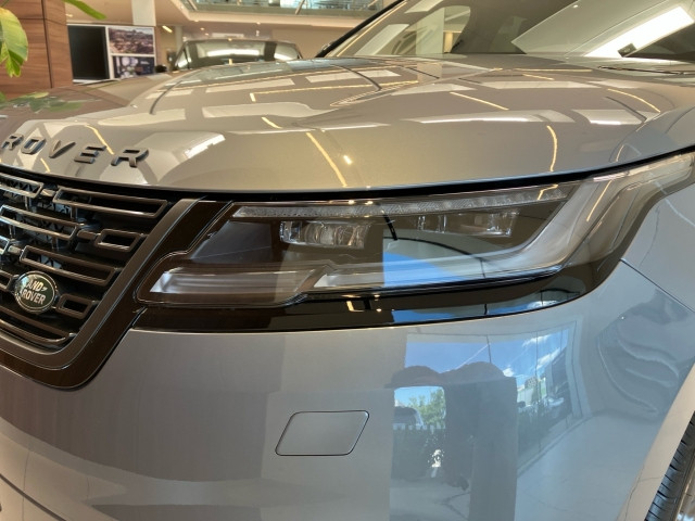 Bild 4: Land Rover Range Rover Velar P400e Dynamic SE