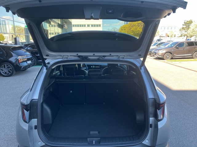 Bild 12: Hyundai Tucson NX4 Prestige Line 1,6 T-GDi PHEV 4WD AT