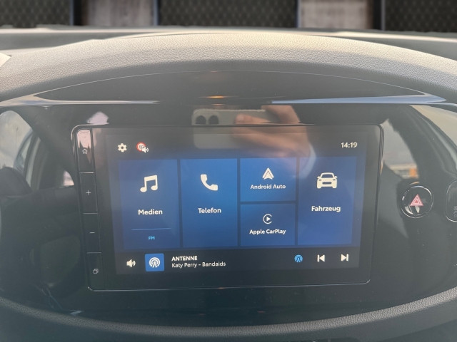 Bild 7: Toyota AYGO X 1,5 l Active CVT