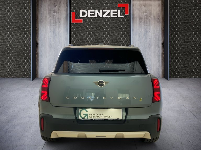 Bild 10: Mini Countryman SE ALL4 U25 XE2