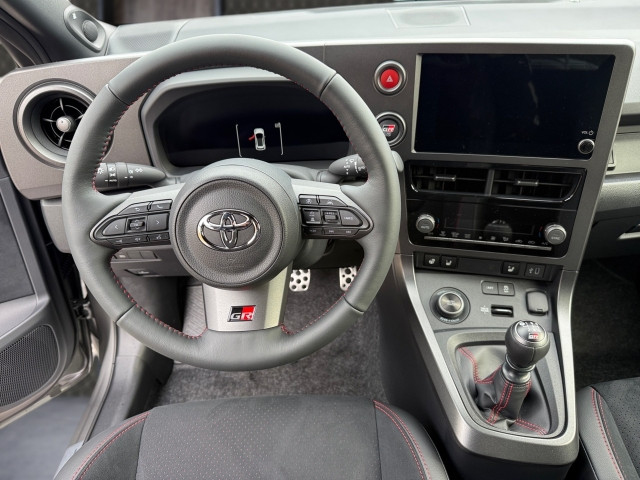 Bild 6: Toyota GR Yaris HighPerf 1.6l  6MT