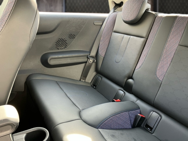 Bild 8: Mini Cooper C F66 B38