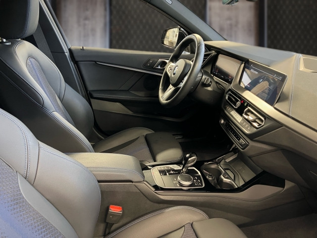 Bild 5: BMW 118d 5-Türer F40