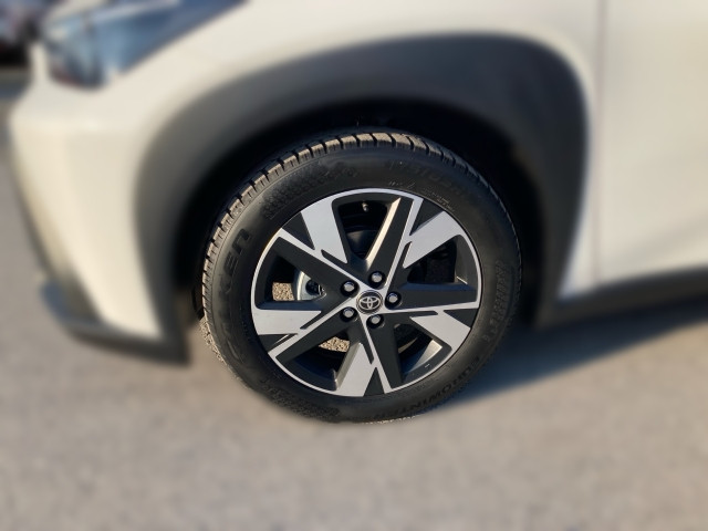 Bild 4: Toyota AYGO X 1,5 l Active CVT 8 - fach Bereifung