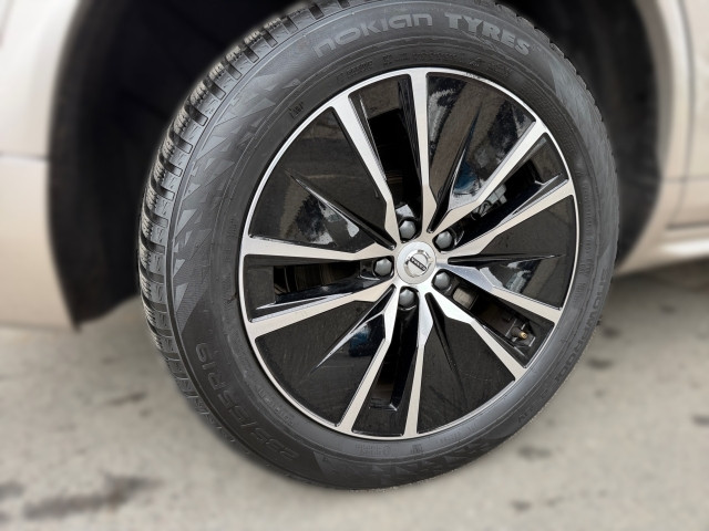 Bild 4: VOLVO PKW XC90 Plus, T8 AWD Plug-in Hybrid, Elektrisch/Benzin, Bright,