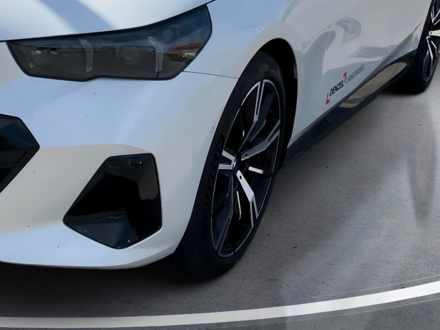 Bild 4: BMW i5 eDrive40 Touring
